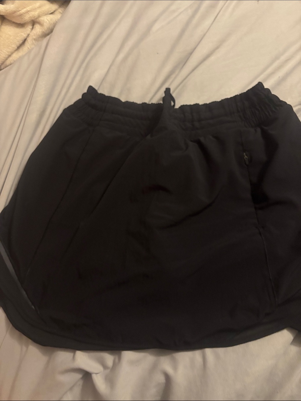 lululemon hotty hot high rise skirt size 8
